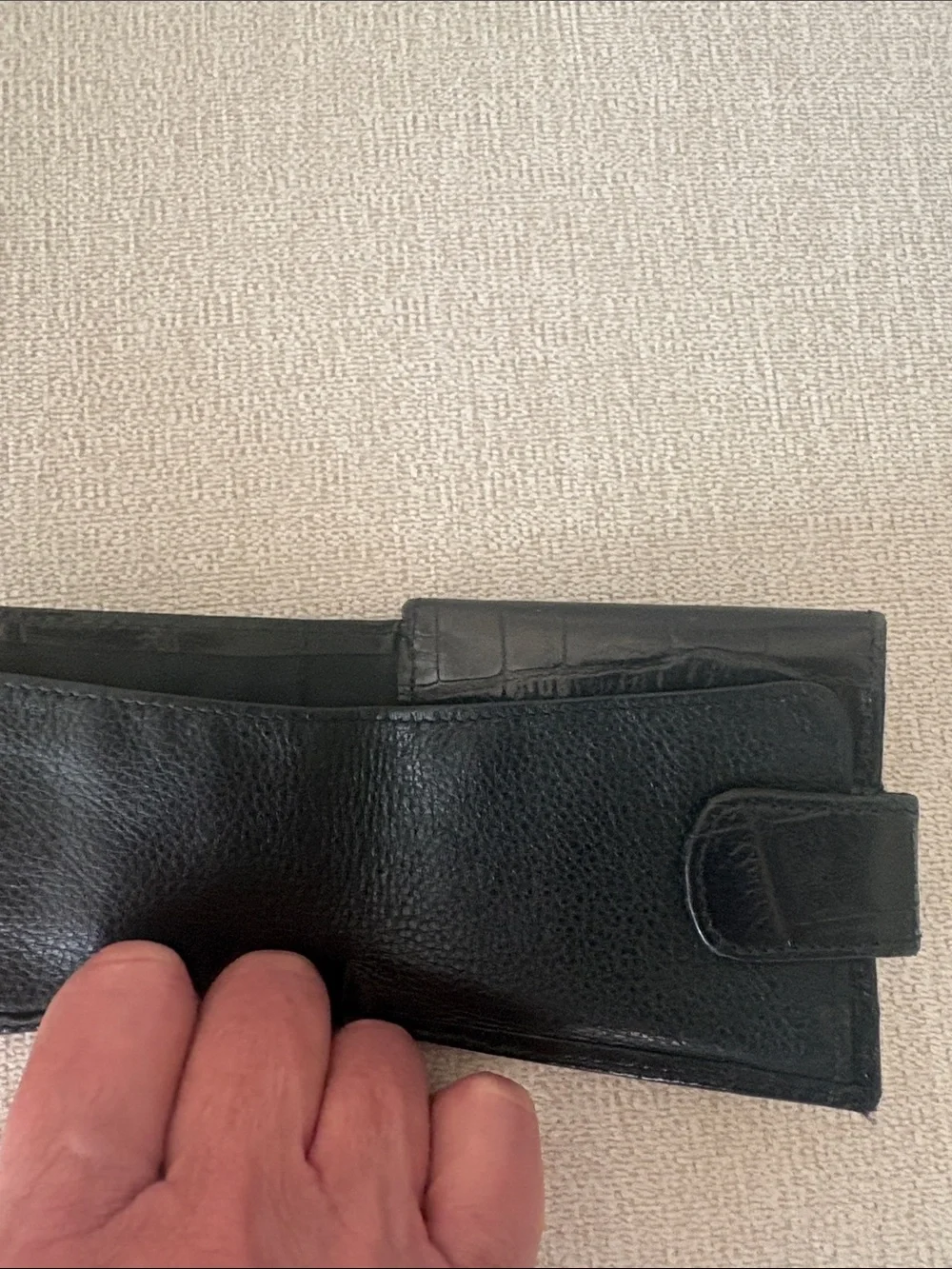 Brighton Black Card & Key Holder with Crown Accent